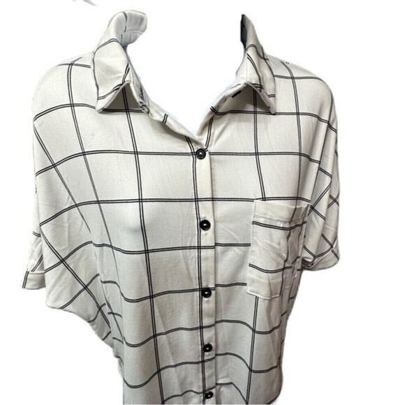 Sweet Rain Button Down Black&White Plaid Striped Size Medium Blouse Top - Picture 3 of 11